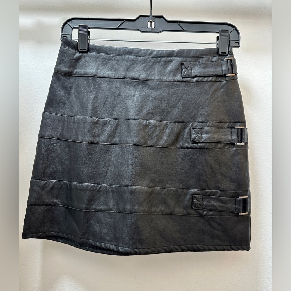 NWT - Angel Biba Black Skirt - Size 8